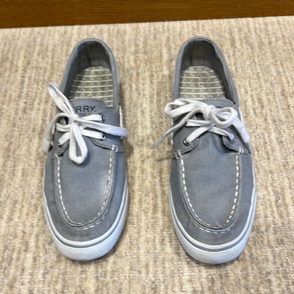 Womens sperry shoes. Size 7M. Gray color. Only wore a few times.